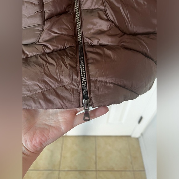 Gorgeous and WARM - Packable Puffer Coat - Picture 12 of 15